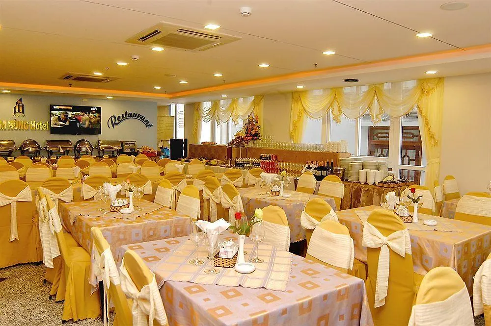 Nam Hung Hotel Nha Trang Vietnam